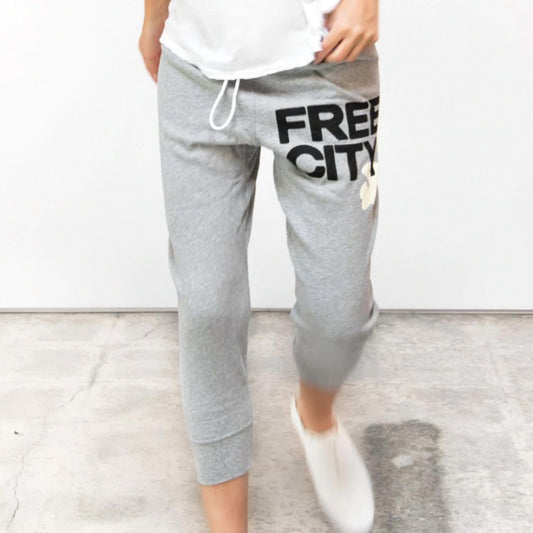 Freecitylarge 3/4 Sweats in Heather Cream