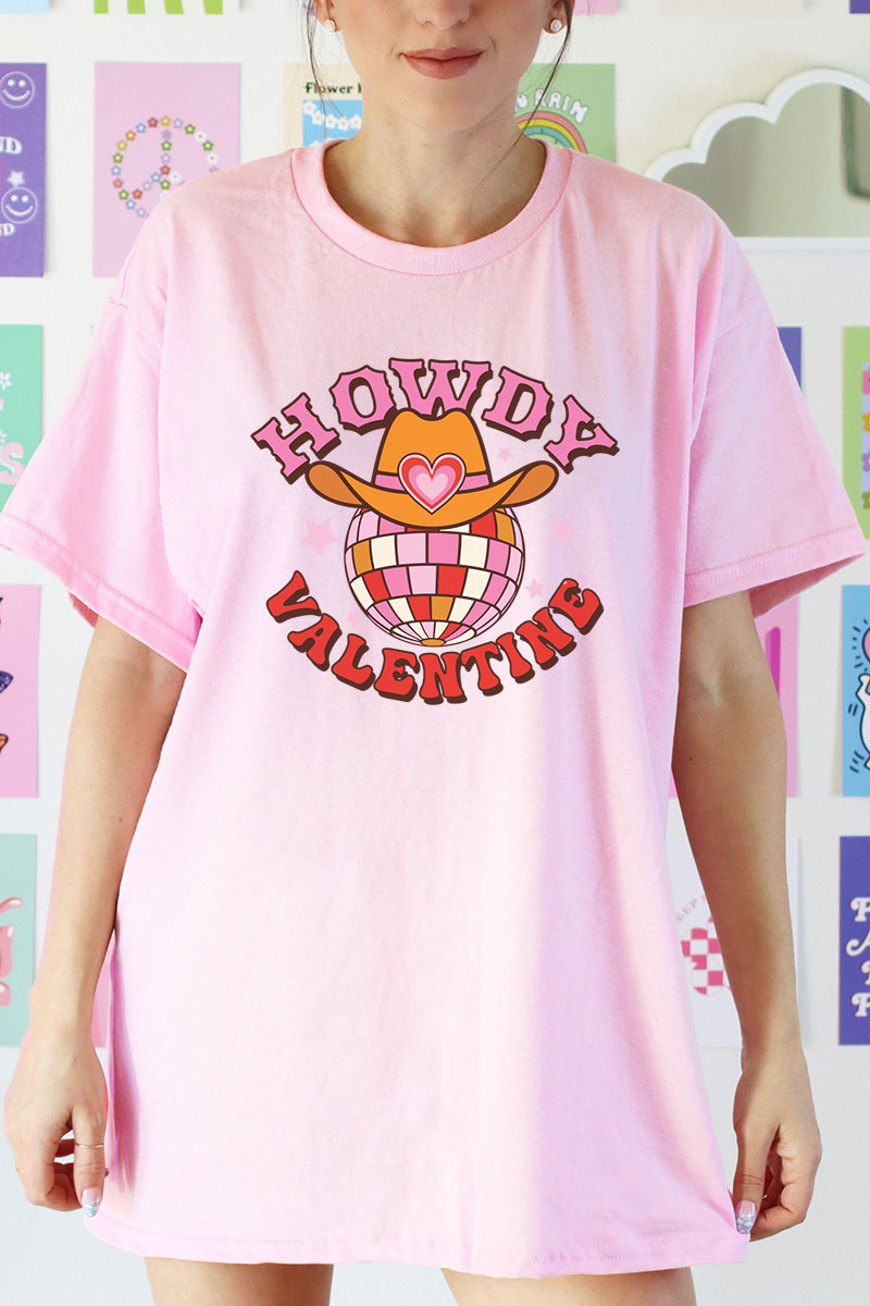 Cowboy Hat Howdy Valentine Short Sleeve Relaxed Fit T-Shirt