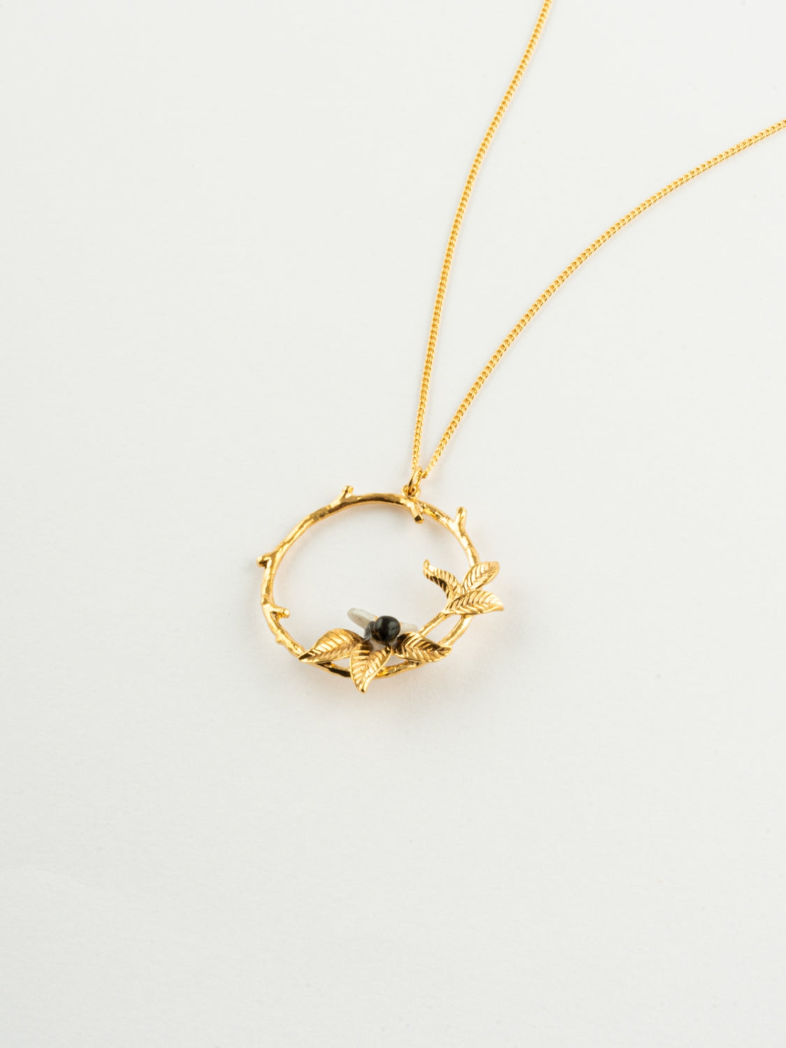 Bee & Leafy Ring Necklace