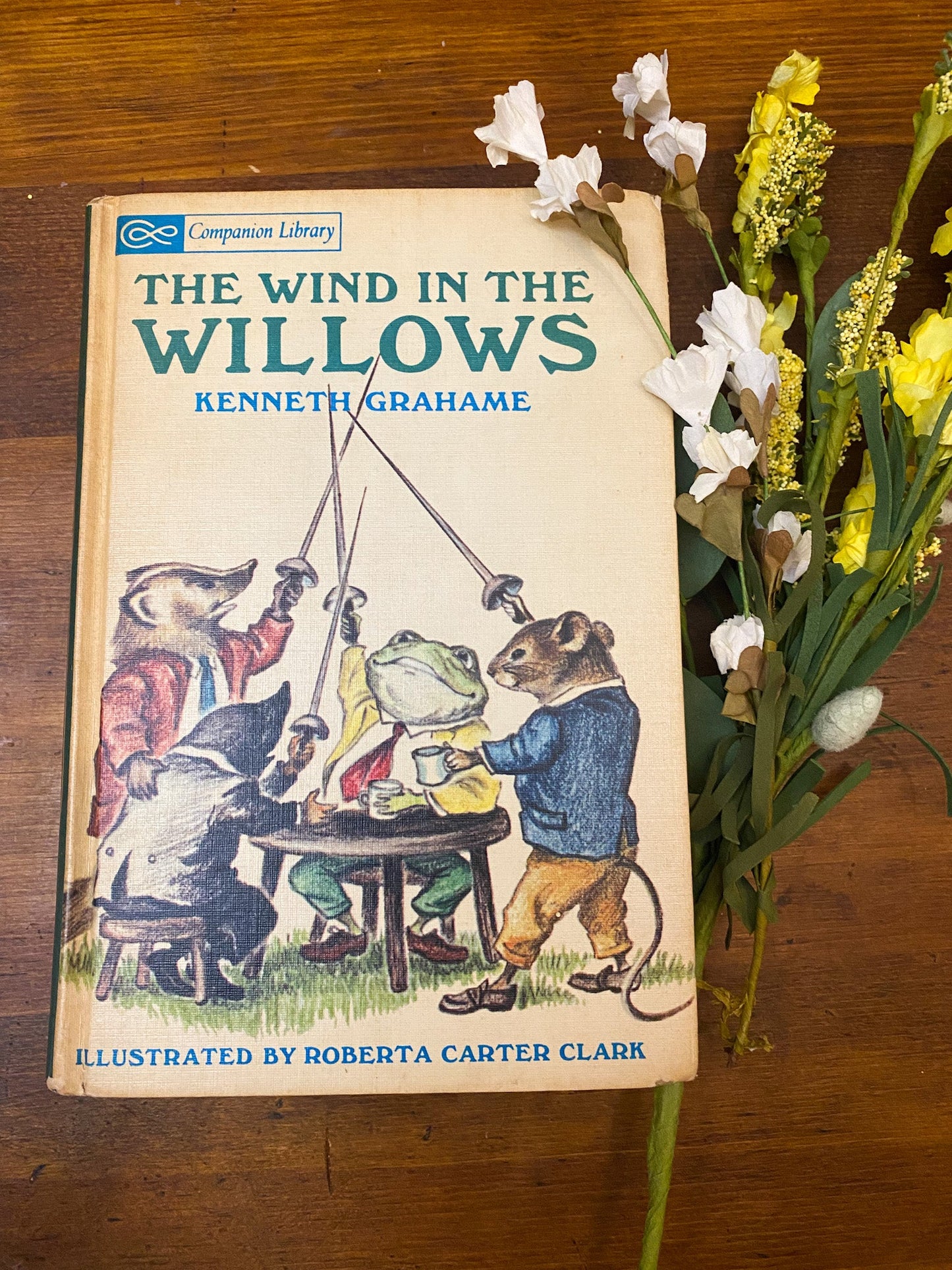 Companion Library: The Wind in the Willows & Tanglewood Tales