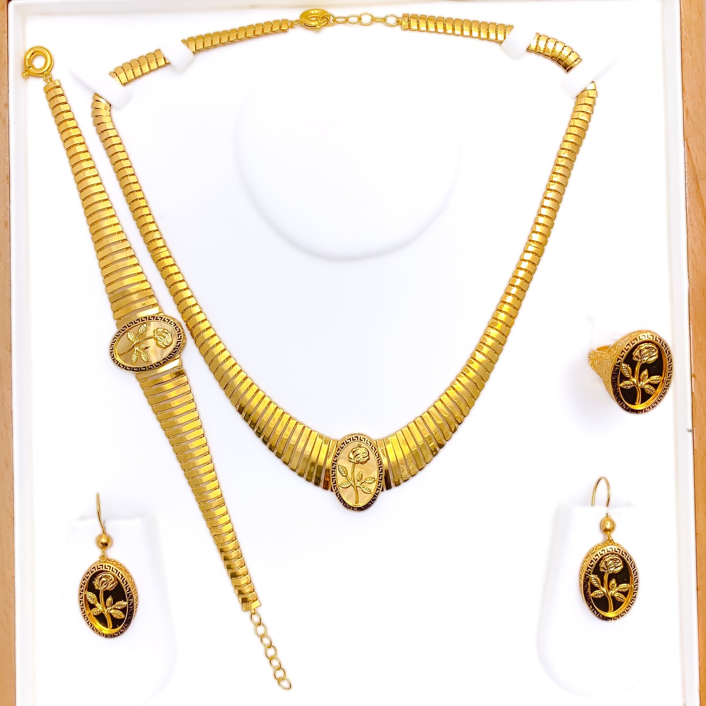 Dressy Floral 5-Piece 21k Gold Necklace Set