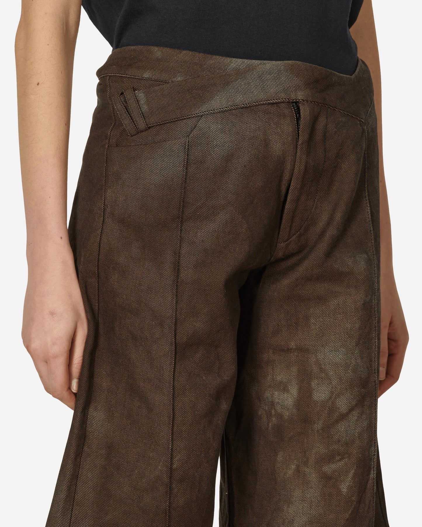 Nycola Shorts Brown