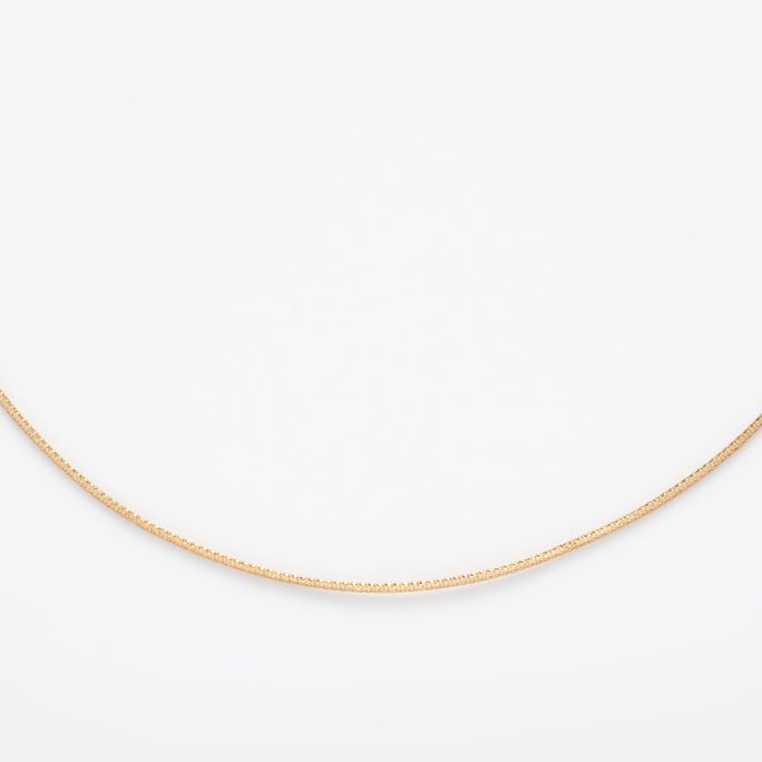 Solid Gold Slim Mesh Necklace